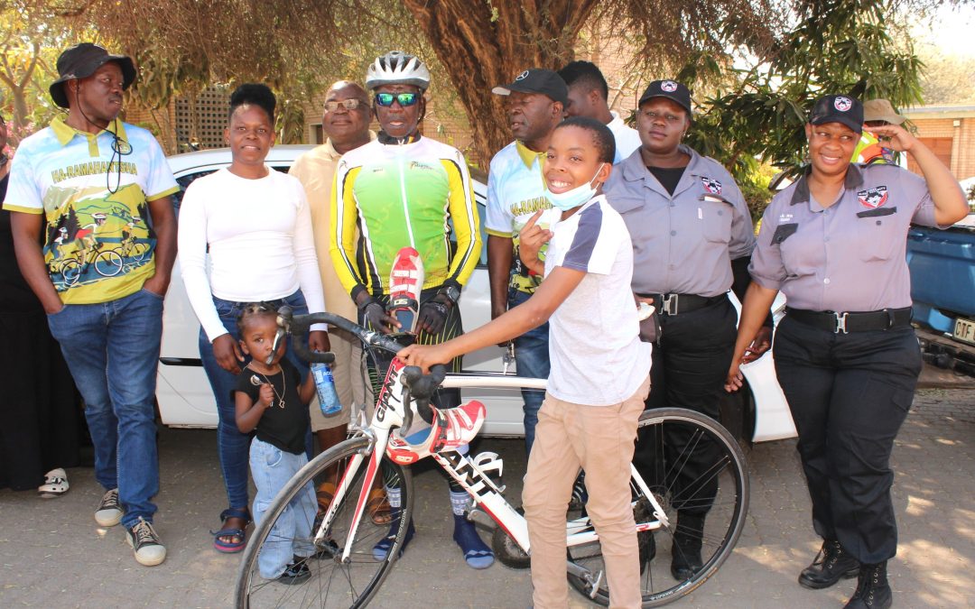 Ramadwa cycles from Cape Town to Musina for a good cause